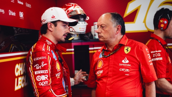 VASSEUR E LECLERC: ROSSO FERRARI